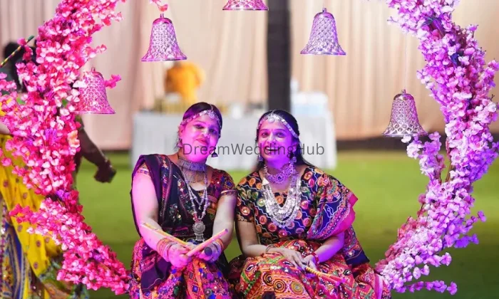 Twist  Turn Dance Company